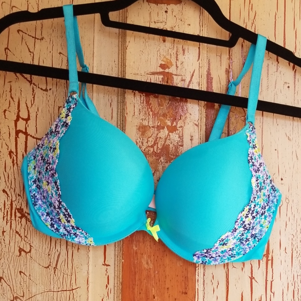 Victoria secret bra